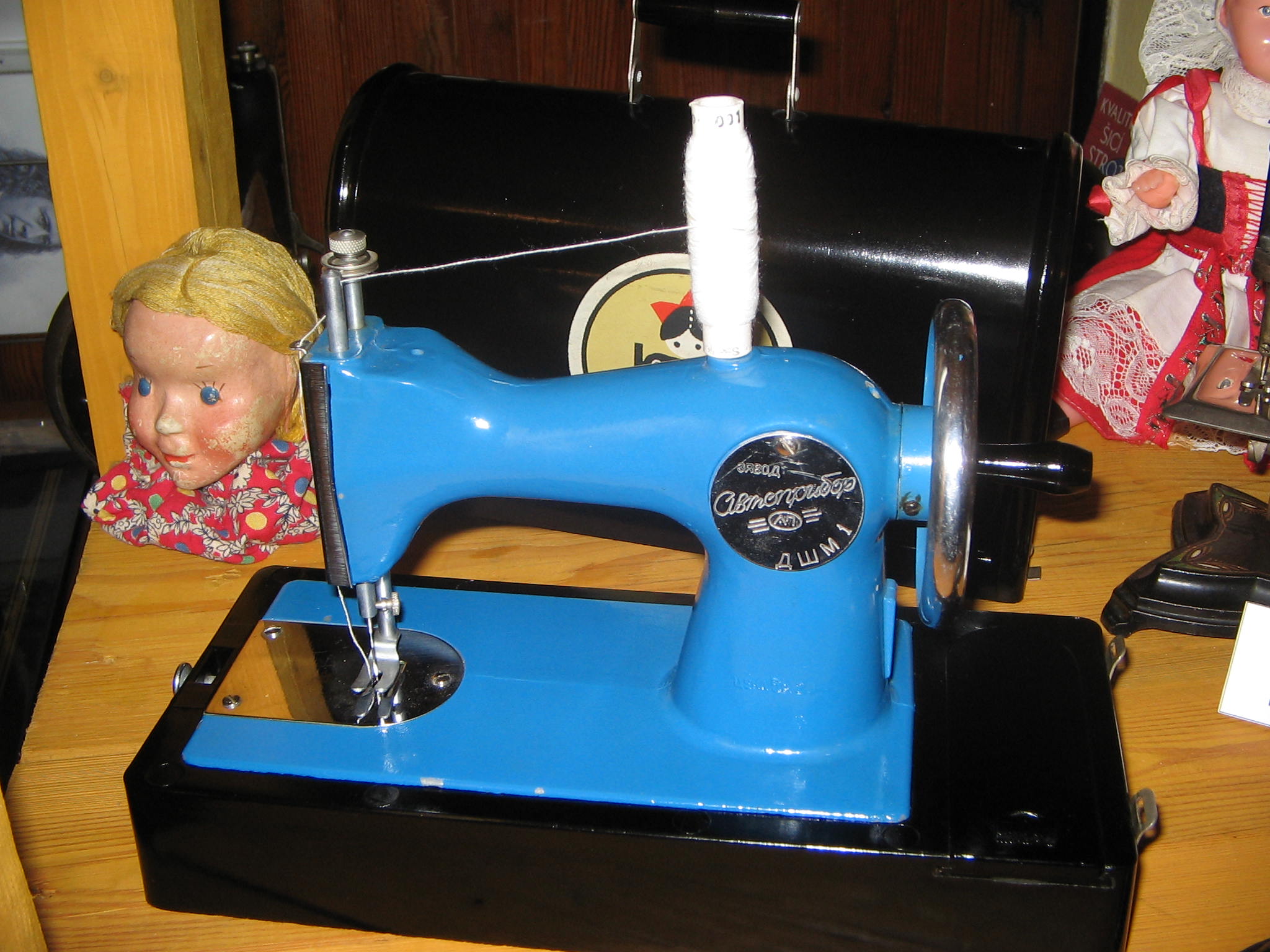 Dětský šicí stroj